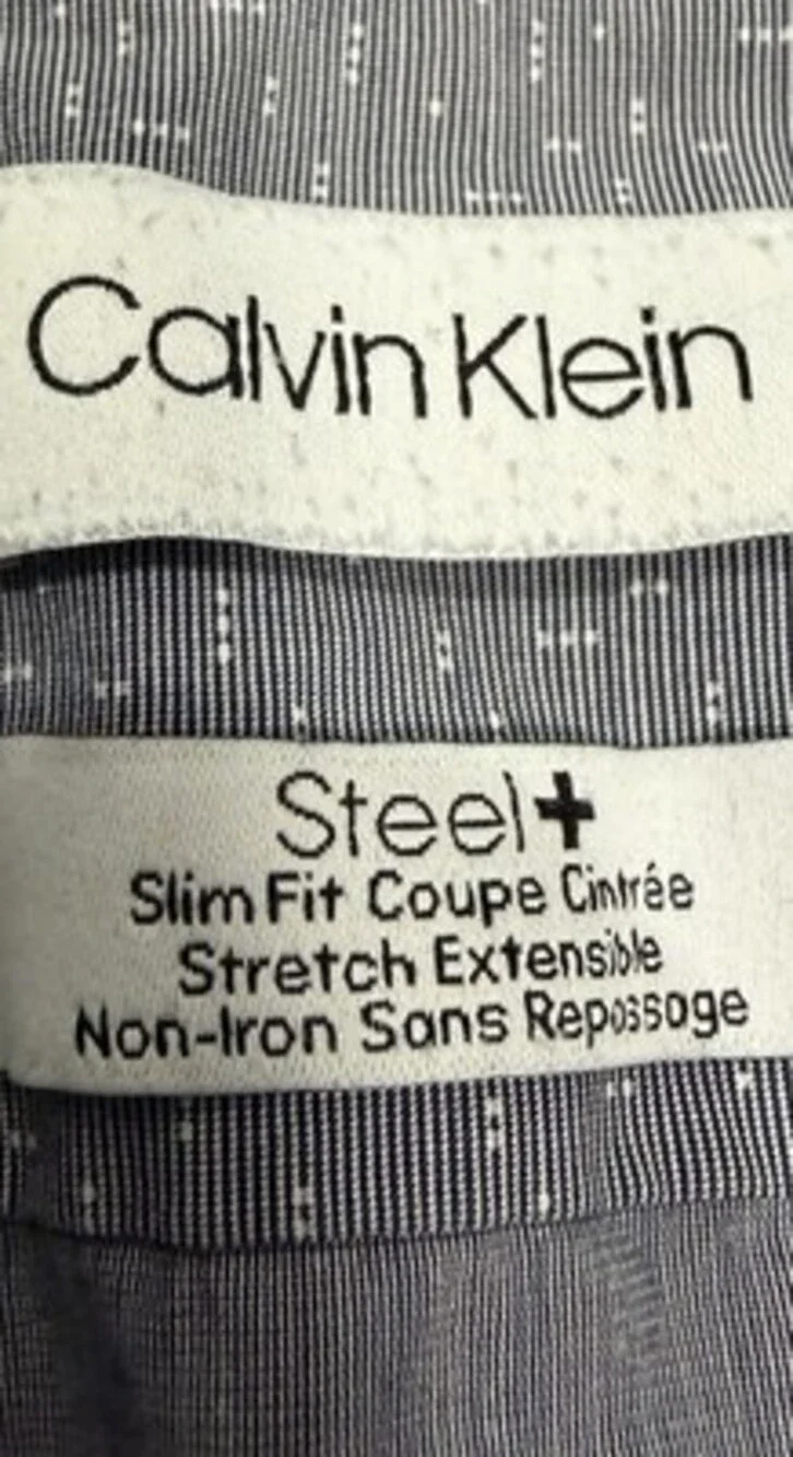 Calvin Klein Men's Light Gray Micro-Pattern Dress Shirt